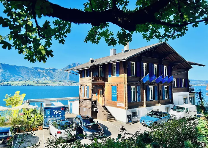 Boutique Hotel Niesenblick - Direkt Am Thunersee Gelegen Mit Self Check In & Digitaler Rezeption